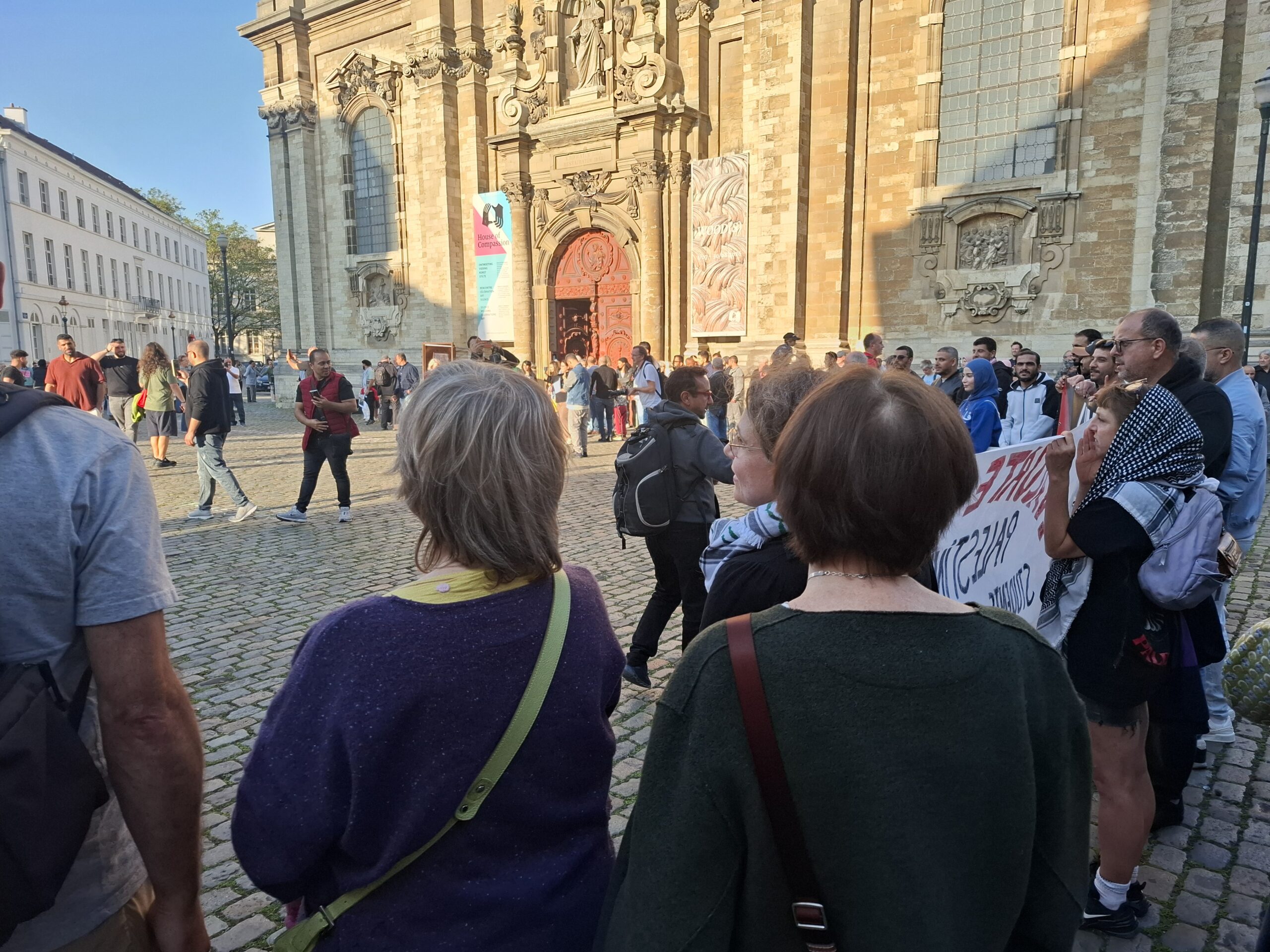 Solidariteit met Palestijnse hongerstakers in de Brusselse Begijnhofkerk